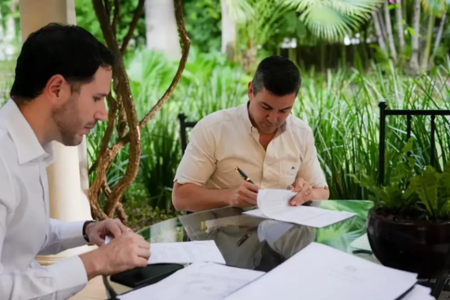 Peña exige a las empresas públicas ordenar sus cuentas y frenar la acumulación de deudas con la ANDE