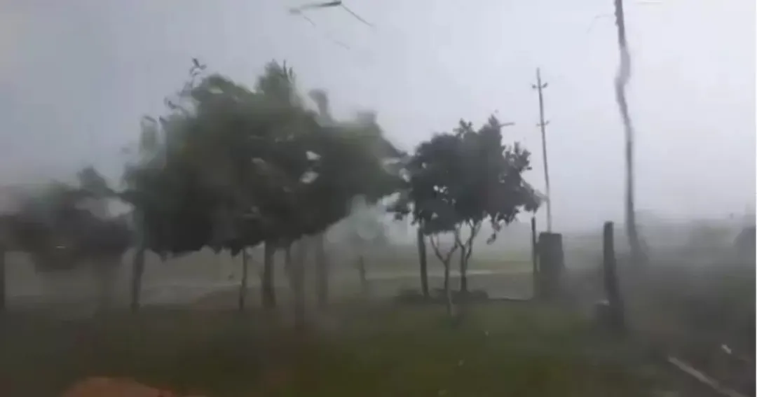 Lluvias con tormentas eléctricas y descenso de la temperatura para el fin de semana