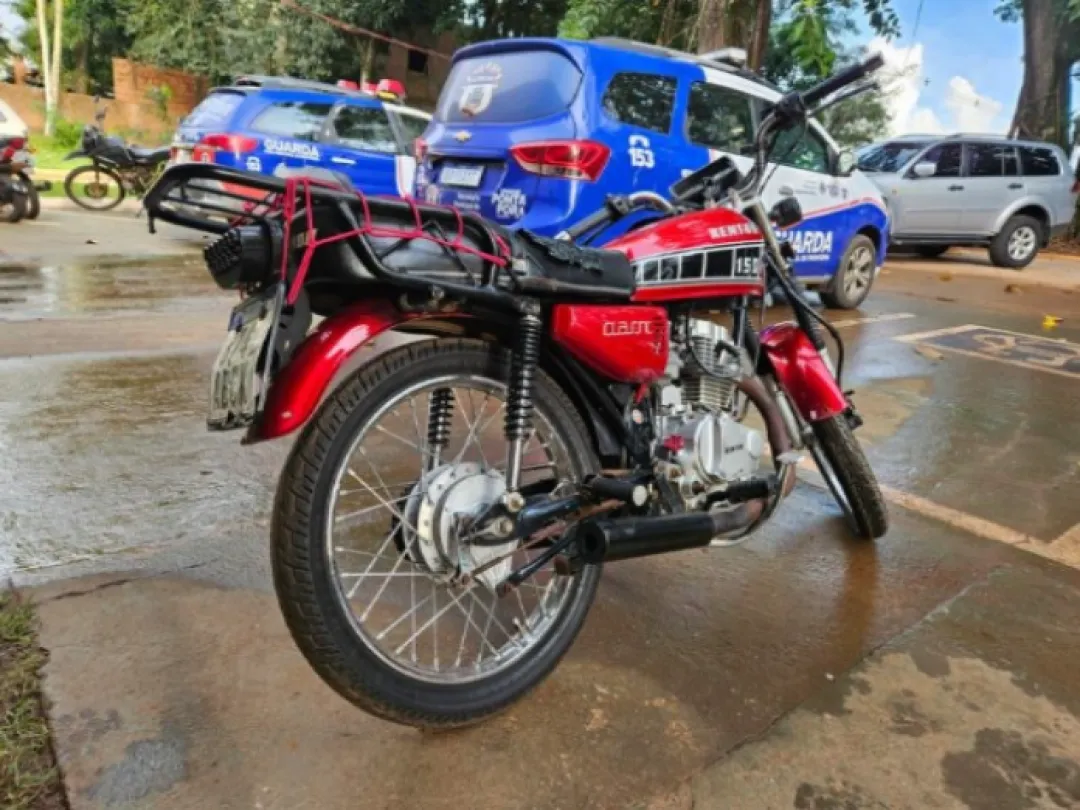 "Operación Paz y Tranquilidad" retira otra motocicleta con escape adulterado de las calles de Ponta Porã