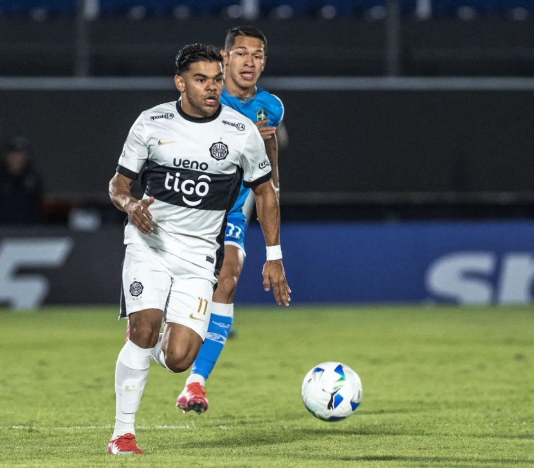 Olimpia  derrotó por 4-0 a San Antonio Bulo Bulo, por la CONMEBOL Libertadores.
