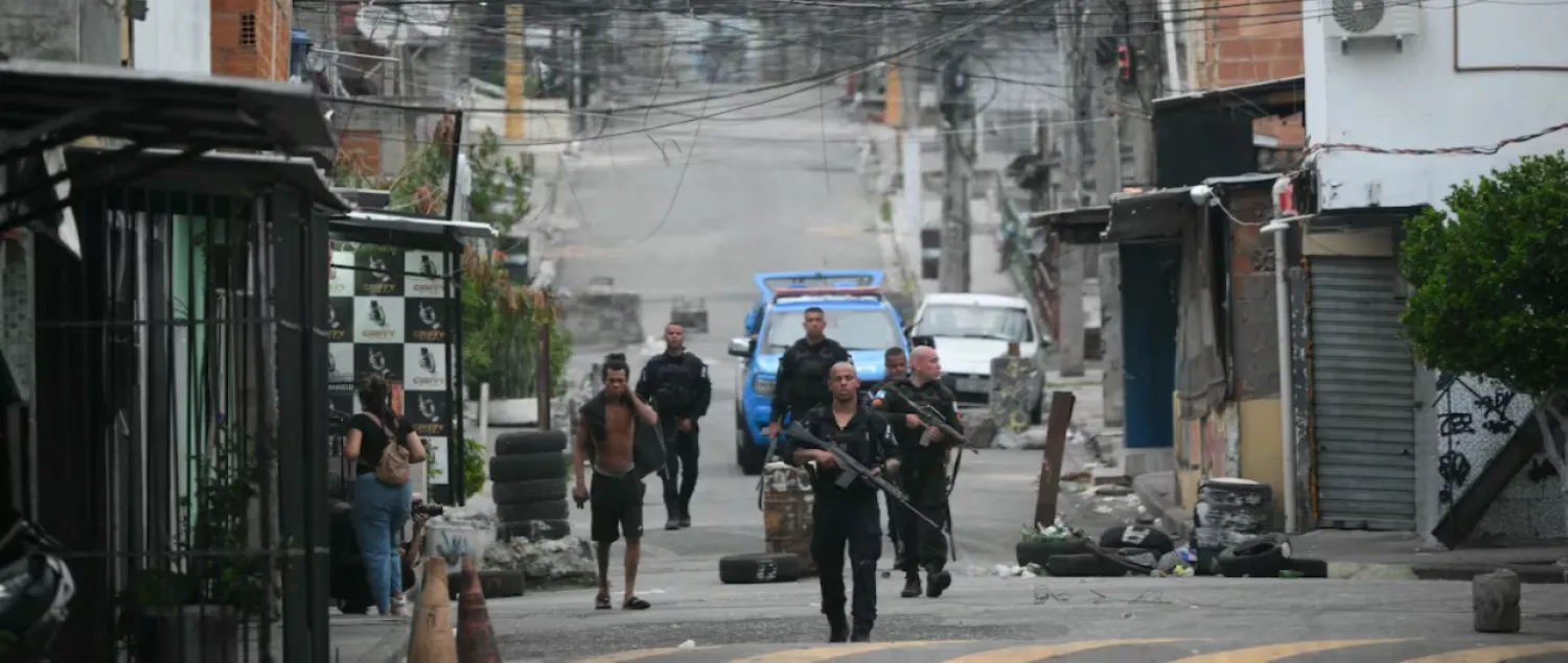 Dos países vecinos refuerzan sus fronteras tras operación en Rio de Janeiro