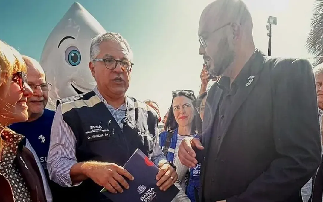 El presidente del Ayuntamiento de Ponta Porã entrega una carta al Ministro de Salud en defensa de la región fronteriza
