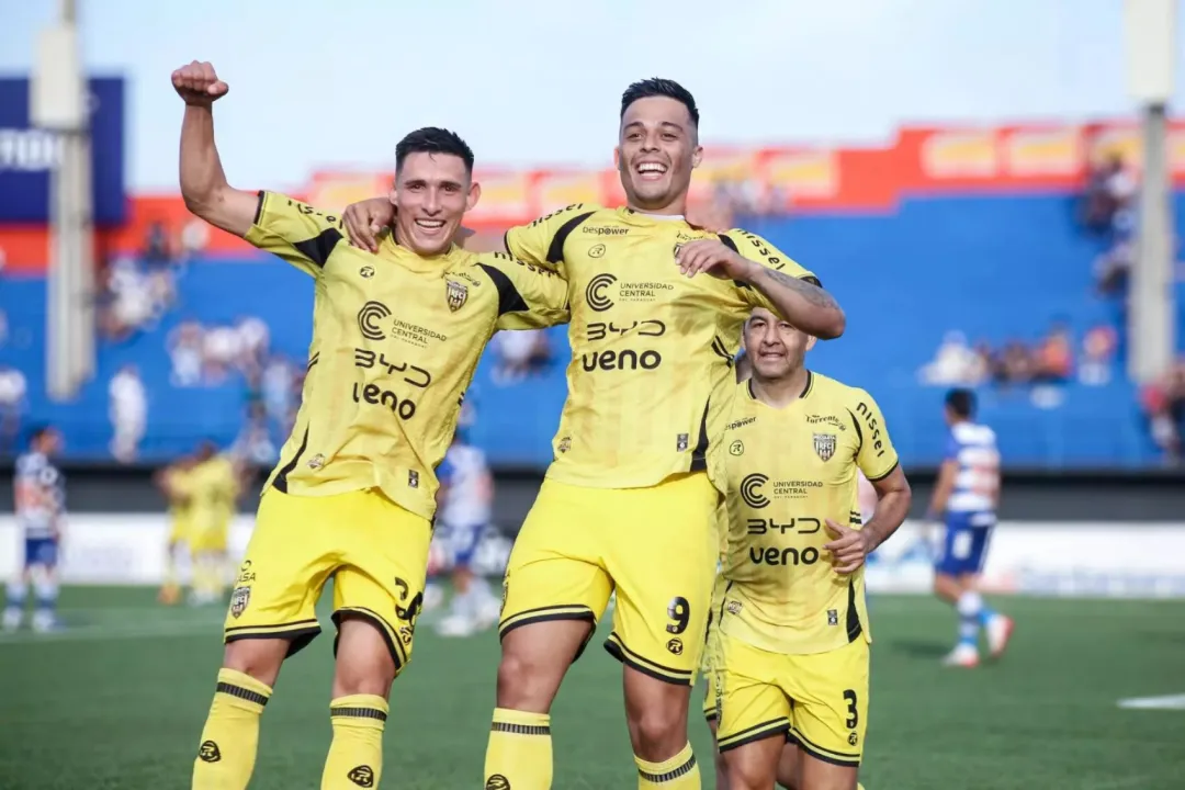 Recoleta FC venció 2-0 al Sportivo 2 de Mayo por la décima fecha del Torneo Clausura.