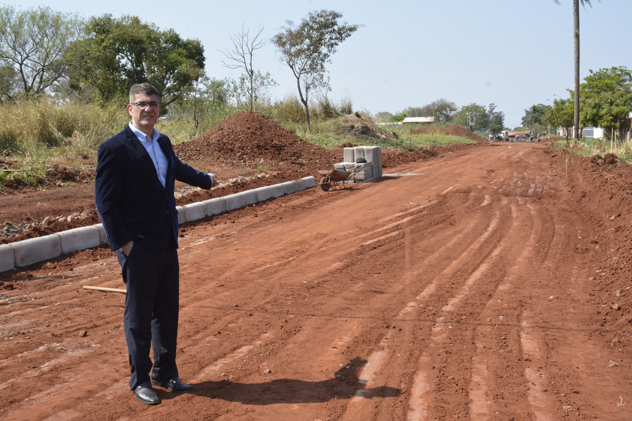 Infraestructura vial urbana se extiende uniendo barrios y fracciones