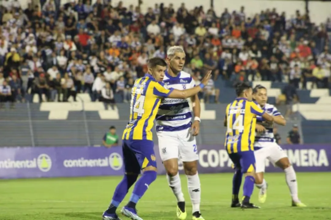 Sp. Luqueño vs. Sp. 2 de Mayo se enfrentan desde las 20:30, en un partido que promete