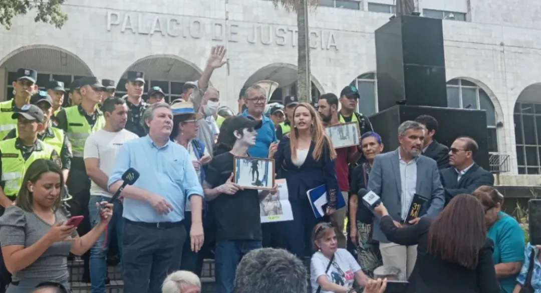 Manifestantes serán investigados por resistencia