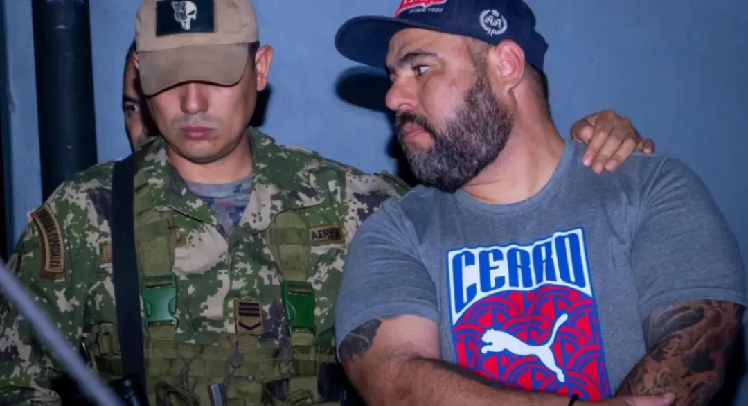 Senad captura a barra brava de Cerro que lideraba un esquema narco