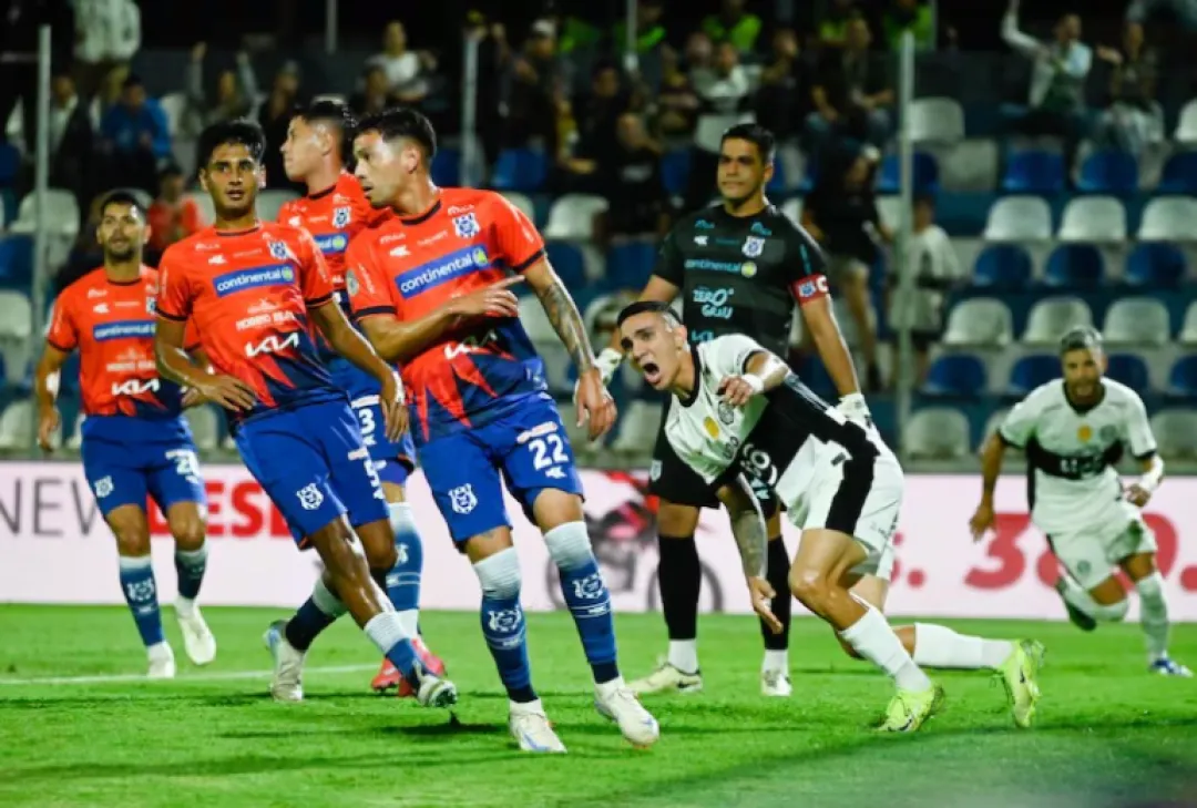 Olimpia sale victorioso de Itauguá al derrotar al gallo norteño