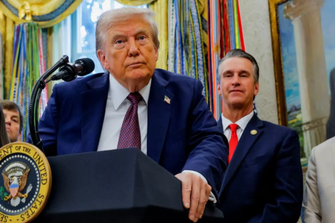 Donald Trump dio más detalles del operativo contra un barco del Tren de Aragua en el Caribe: “11 narcoterroristas murieron”