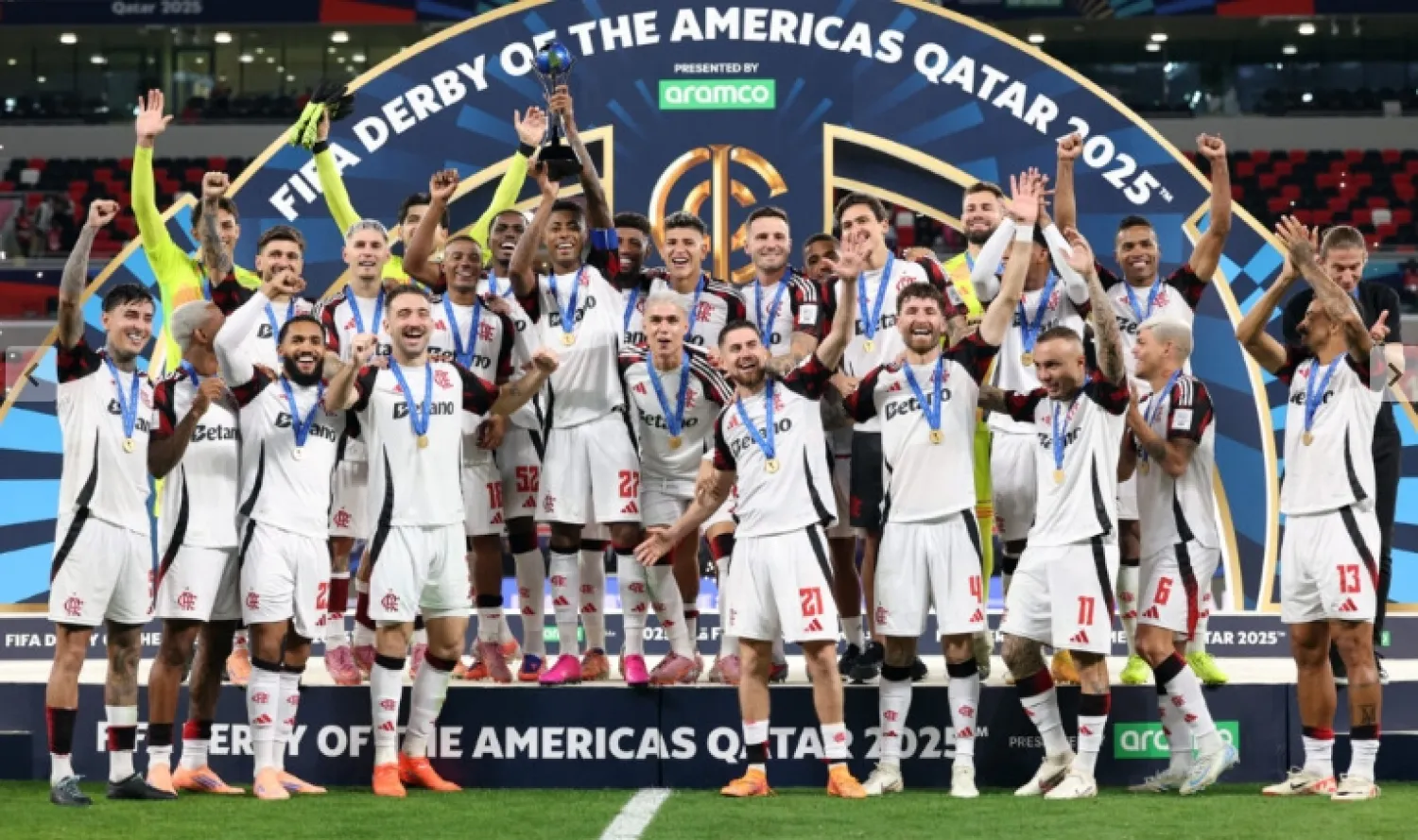 Flamengo avanza a Semifinales de la Copa Intercontinental y se queda con el titulo del "Derbi de las Américas"