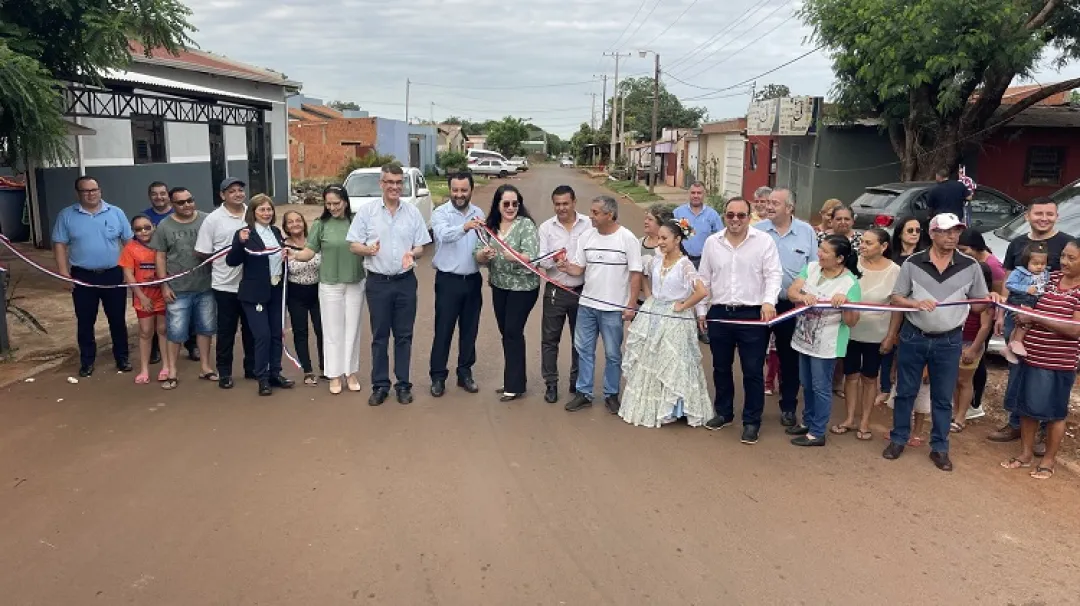 Municipalidad de Pedro Juan Caballero inaugura 77.000 m² de asfalto y 23.500 m² de empedrado