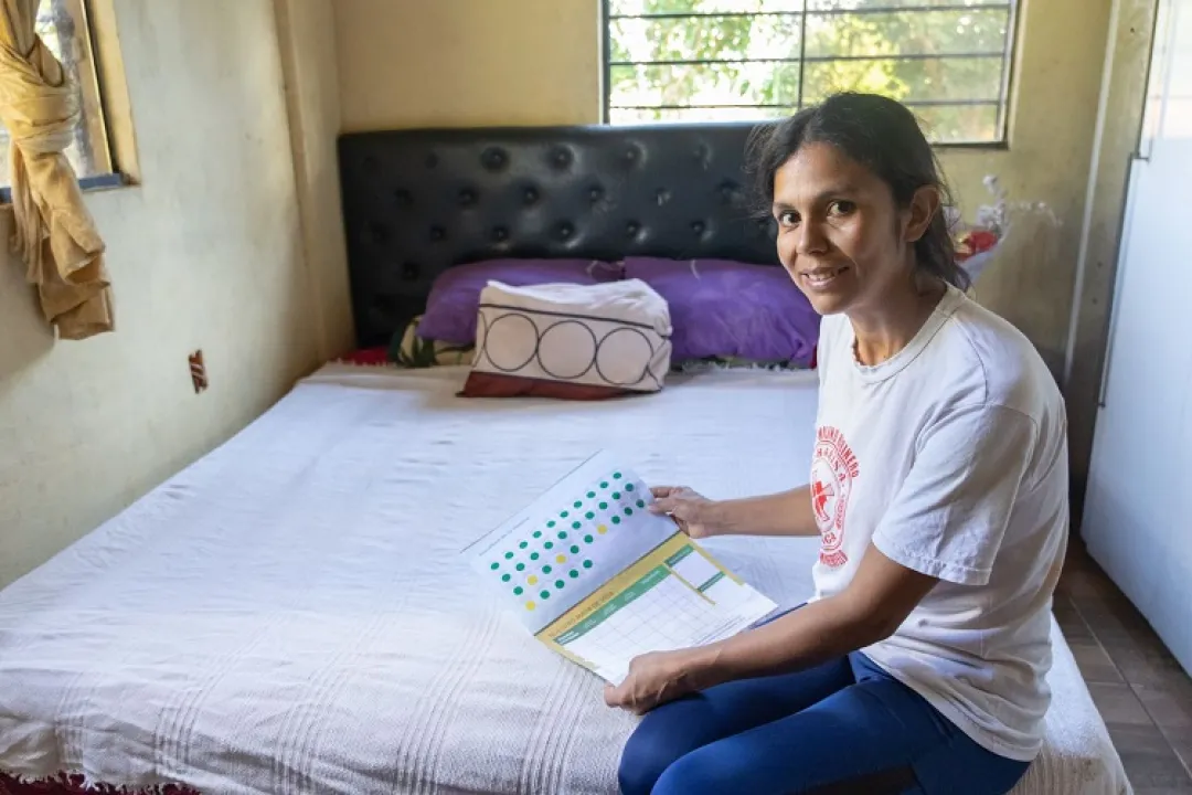 Desde Itá, una historia de superación que inspira: Carmen construyó su habitación propia con el apoyo de su comunidad