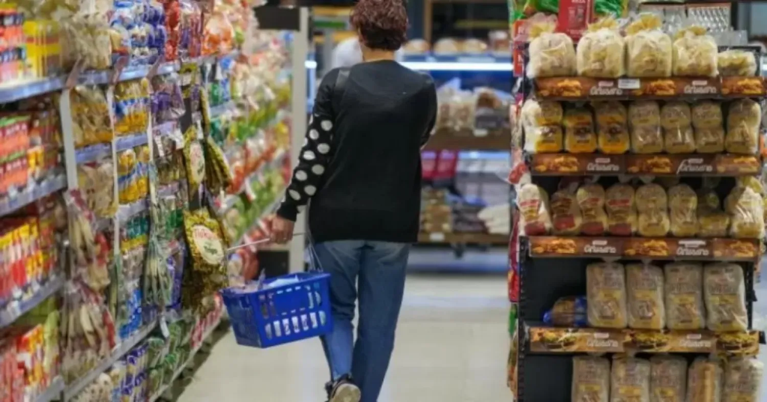 Descuentos de papel: Peña promete alivio económico