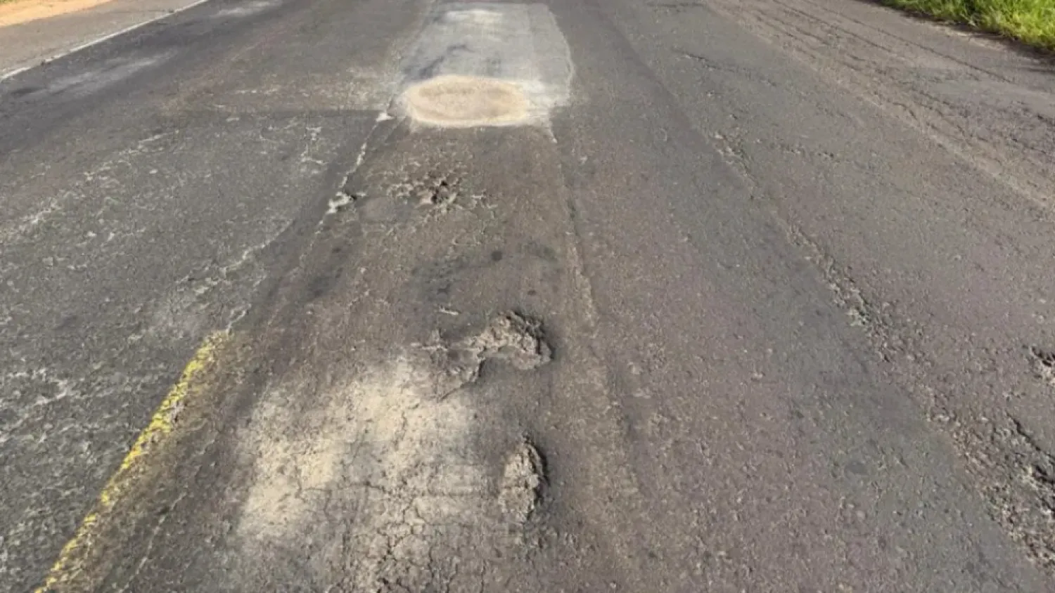 ¿Parches provisorios? La respuesta del MOPC al crítico estado de la trágica ruta PY08