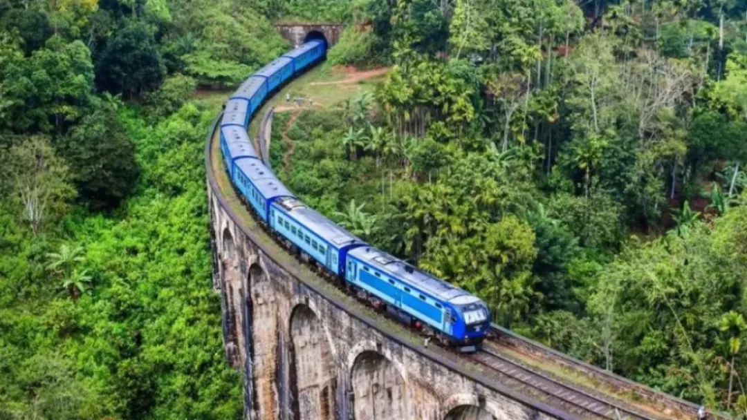 Turista muere al caer de un tren en marcha mientras se tomaba una selfie en Sri Lanka