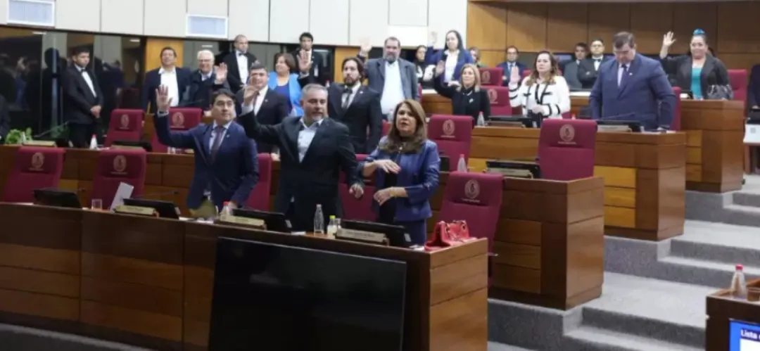 Senado rechaza prohibición del cianuro y plantea alternativa de eliminación gradual