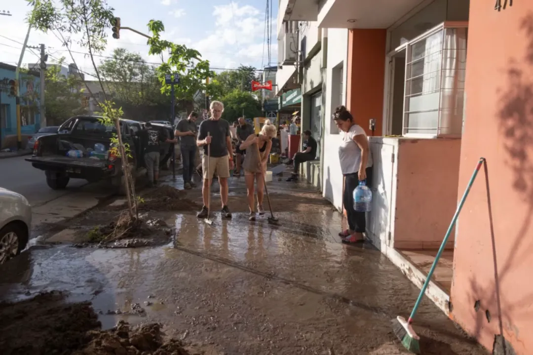 Bahía Blanca: reportan ya 16 fallecidos y daños por USD 400 millones tras temporal