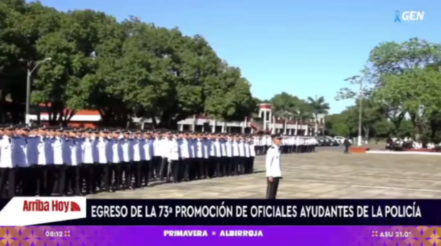 Presidente encabeza egreso de 149 oficiales ayudantes de la Policía Nacional
