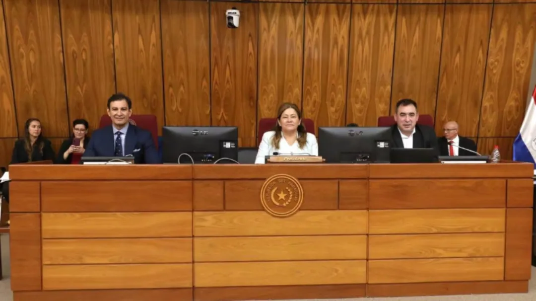 Bicameral de Presupuesto reasignó recursos a favor del MEC, Salud y universidades
