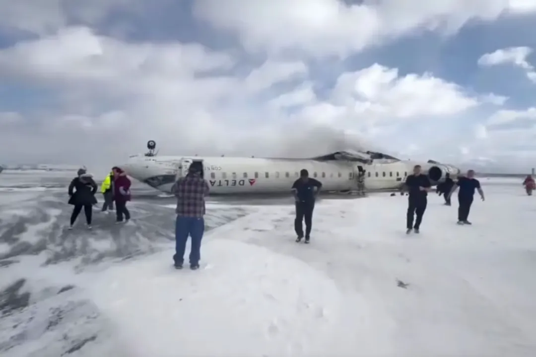 Un avión sufrió un accidente luego de aterrizar en Canadá
