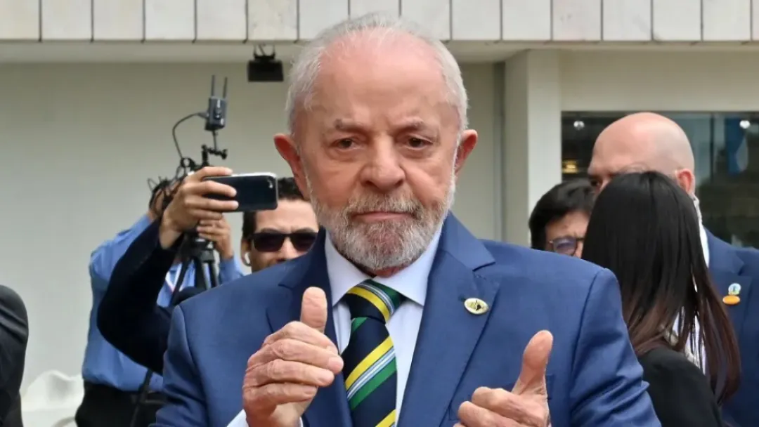 Las guerras comerciales “no tienen vencedores”, dice Lula en cumbre de Celac