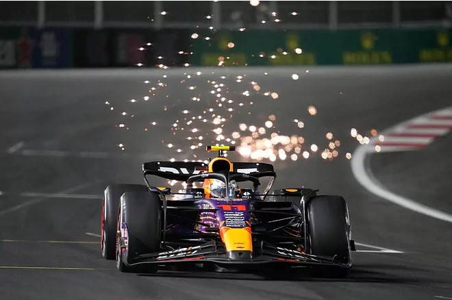Verstappen, imparable gana y Checo Pérez consigue histórico subcampeonato de F1