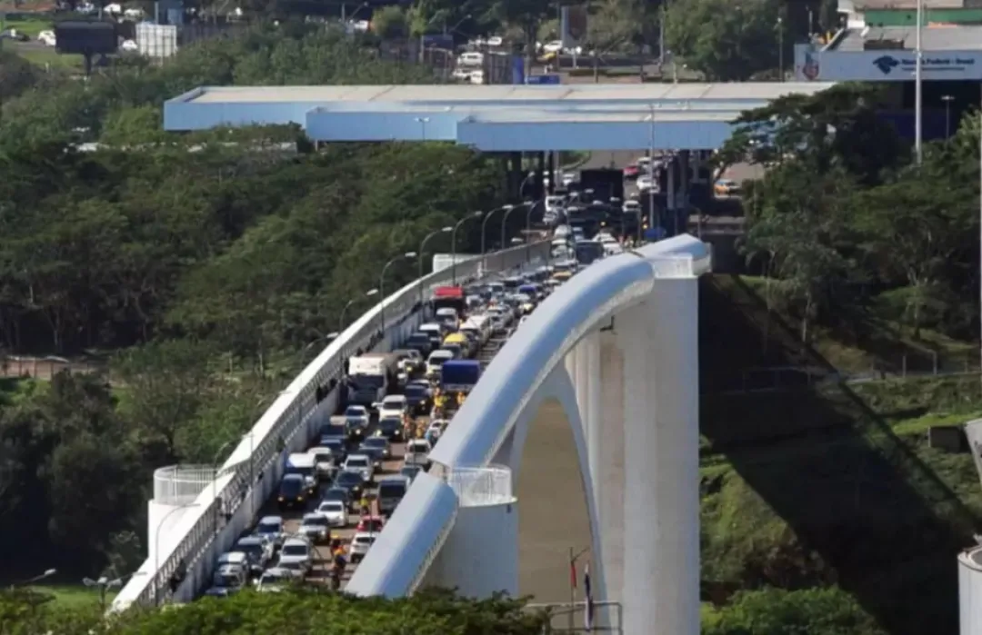 Argentinos invaden las fronteras de Paraguay para comprar