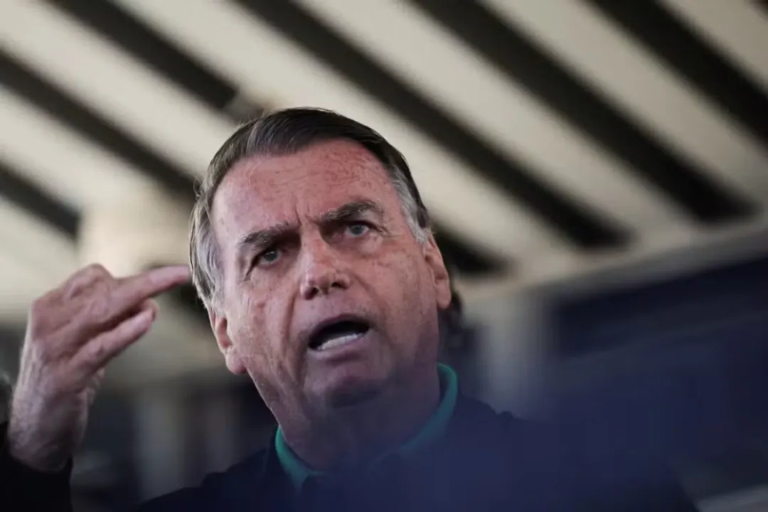 URGENTE: Jair Bolsonaro es el objetivo de un operativo de la Policía Federal y usará tobillera electrónica