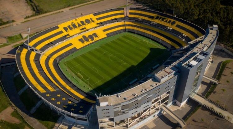 Peñarol vs Olimpia, un choque de campeones mundiales