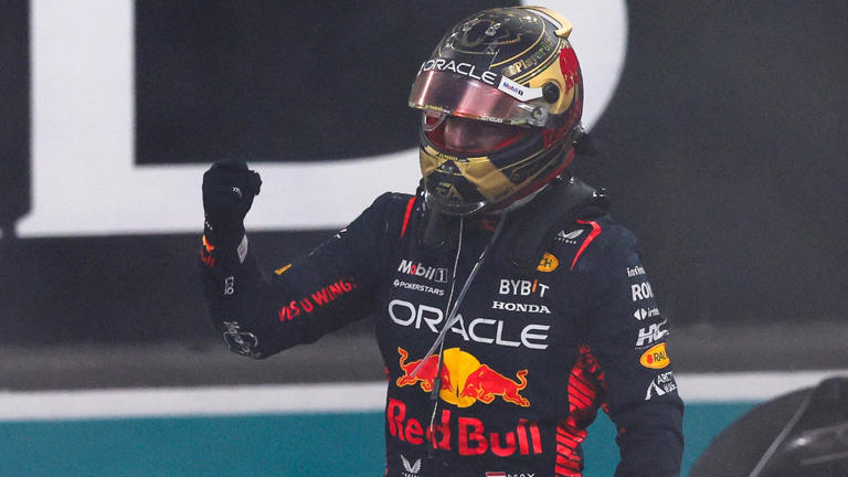Verstappen gana en Abu Dhabi, Checo Pérez en cuarto
