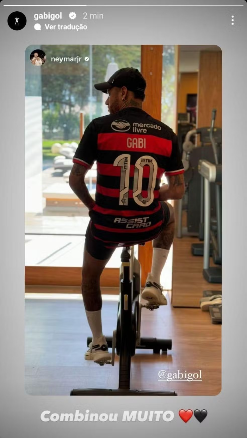 Neymar publica una foto con la camiseta número 10 del Flamengo y Gabigol responde: "Combina  mucho"