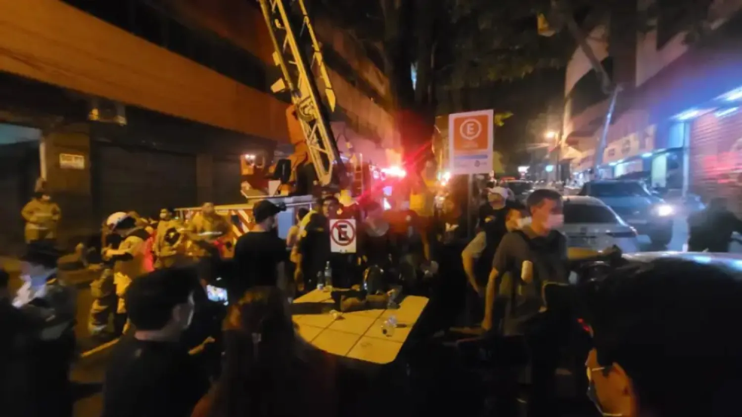 Pelea, fuego y múltiple homicidio: ¿Qué pasó en el piso 15 de un edificio en Ciudad del Este?