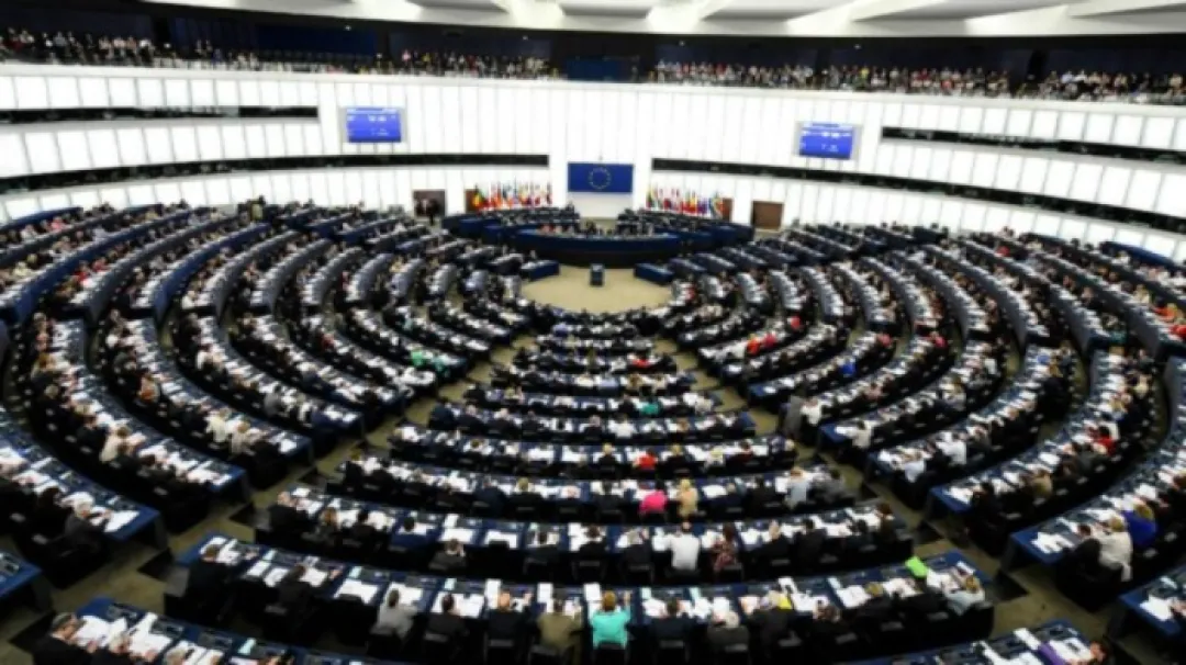 El Parlamento Europeo condenó la usurpación del poder en Venezuela