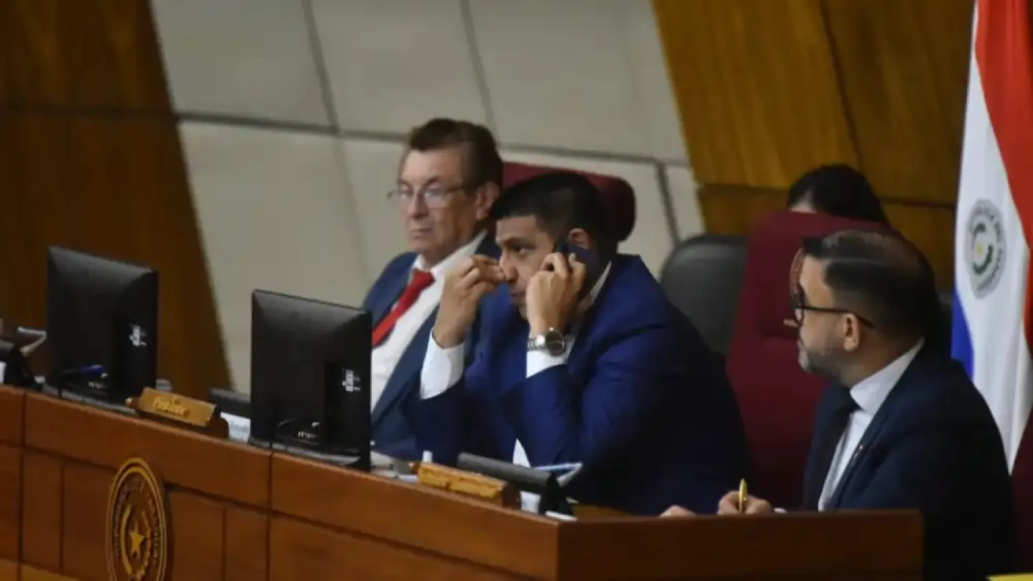 Diputado pide al MEC que deje de “humillar” a docentes tras aplazamiento masivo