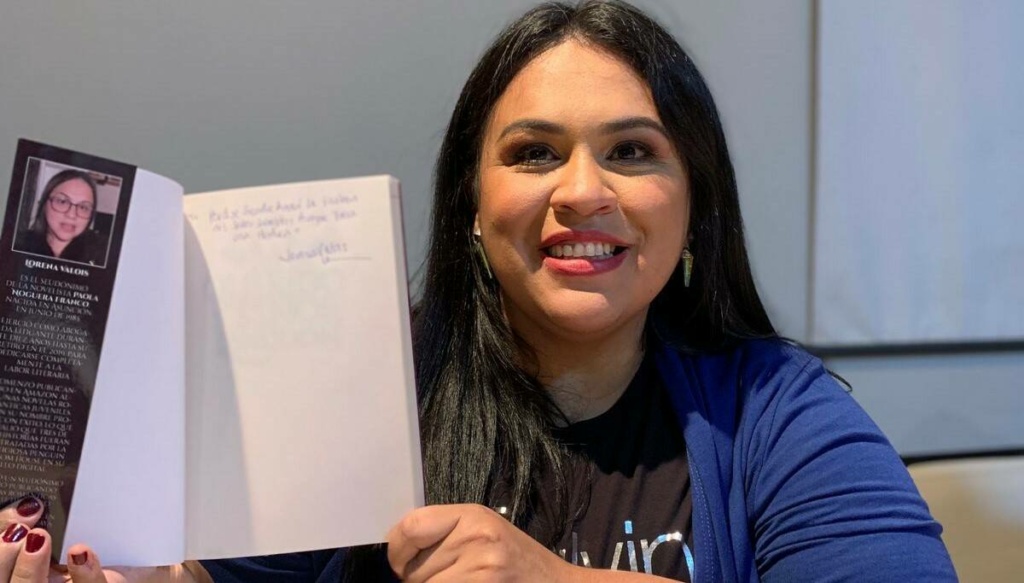 Escritora paraguaya nuevamente galardonada por Amazon