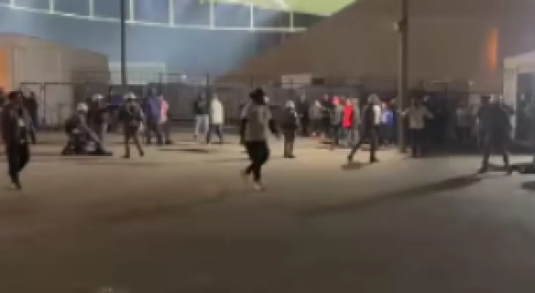 Hinchas paraguayos fueron duramente reprimidos en Brasil