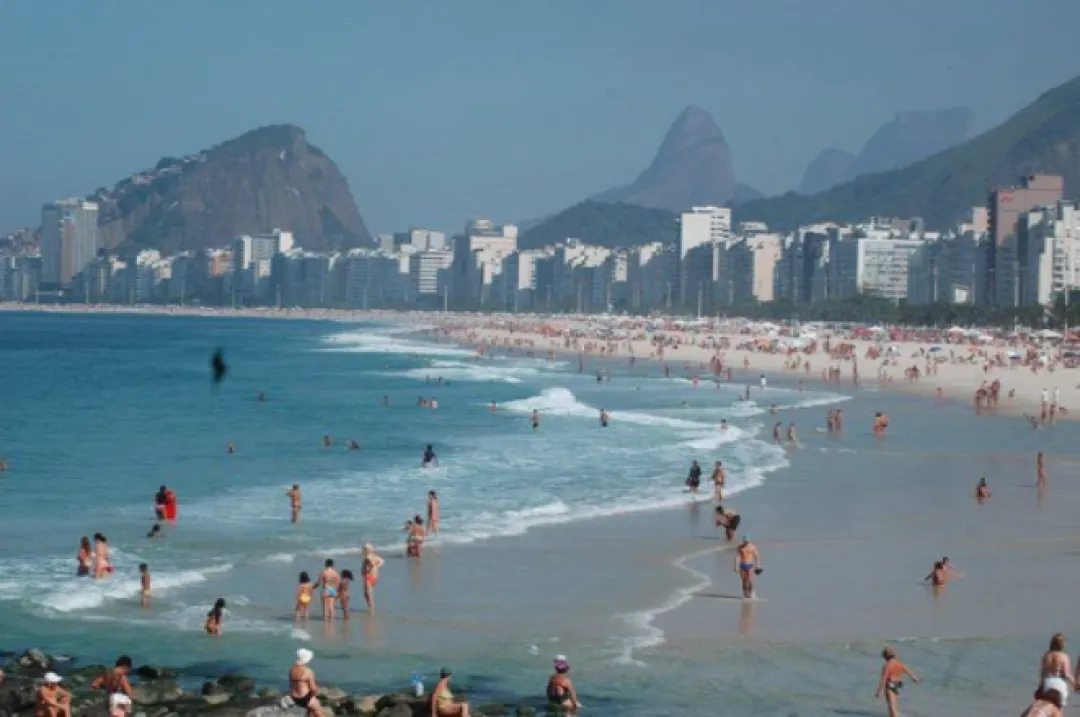 Confirman presencia de norovirus en playas de Brasil