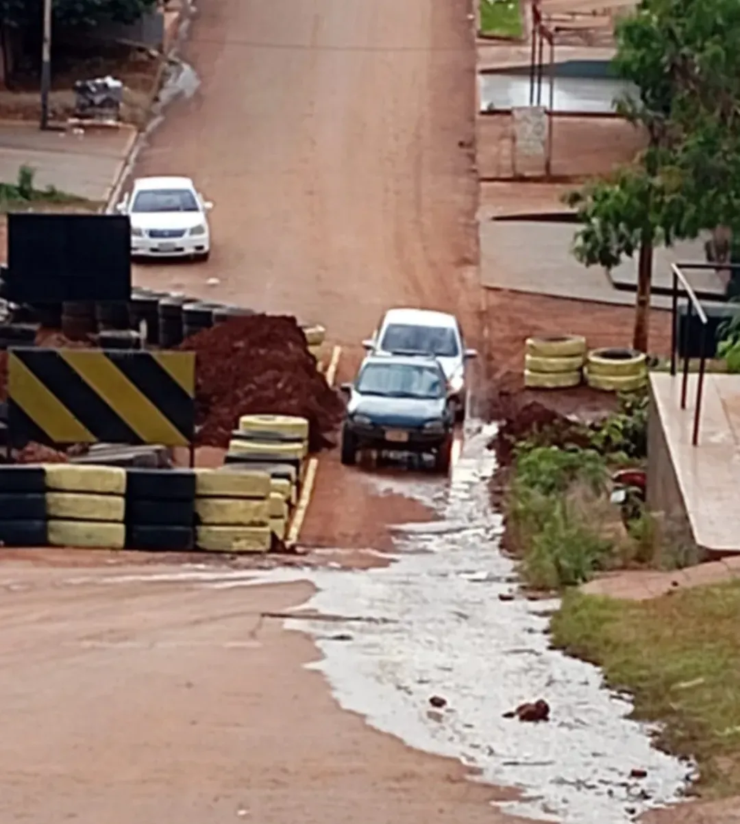Habilitan paso restringido en puente sobre calle Toledo por obras de reparación