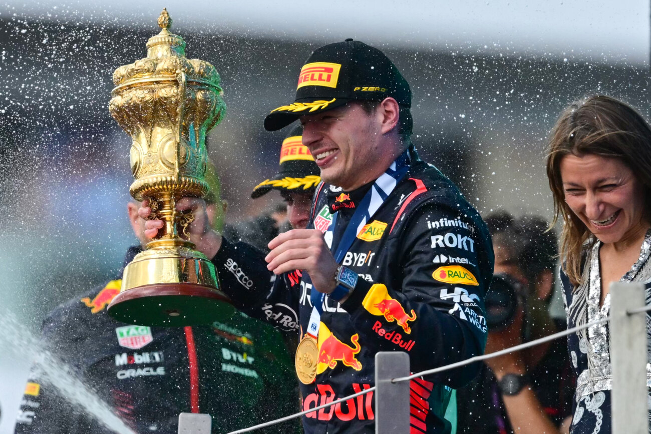 Max Verstappen triunfó en Gran Bretaña y se encamina a su tercer mundial