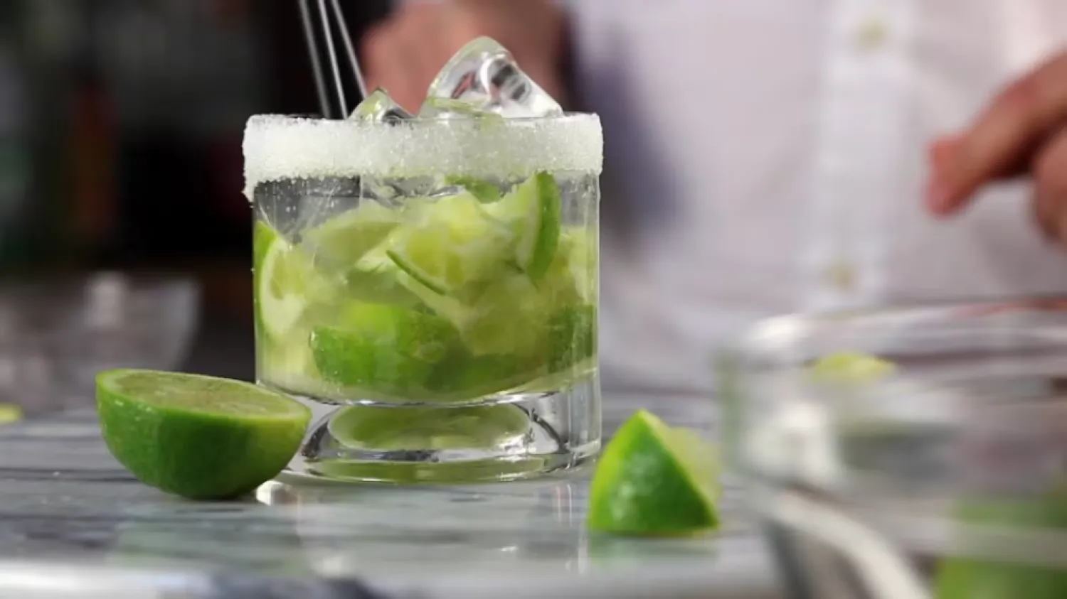 Temor en Brasil por bebidas alcohólicas adulteradas con metanol que ya dejaron cerca de 200 intoxicados