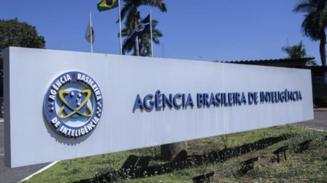 Brasil: Director de Abin declaró durante casi 5 horas a la Policía por caso de espionaje a Paraguay Actualidad