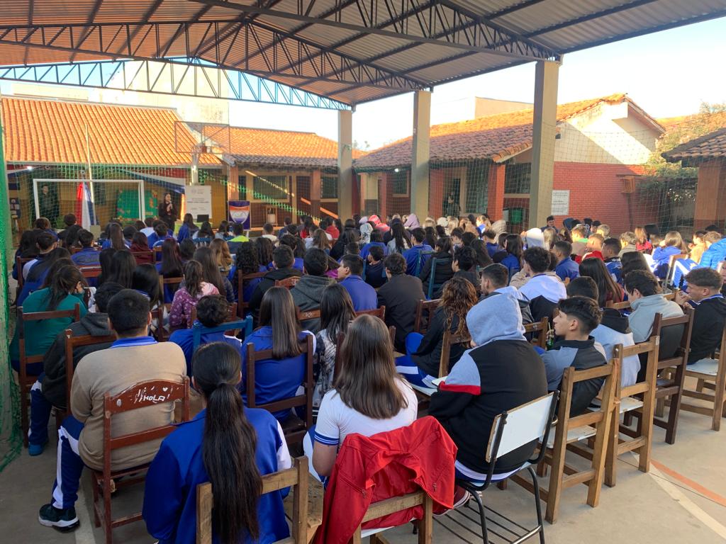 Estudiantes participaron de jornada de sensibilización “Noviazgo sin violencia”