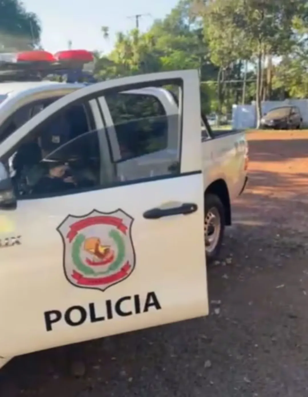 Cinco hombres fuertemente armados y encapuchados asaltaron una vivienda en Asunción