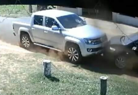 Acribillaron a un hombre que estaba en su camioneta en Canindeyú