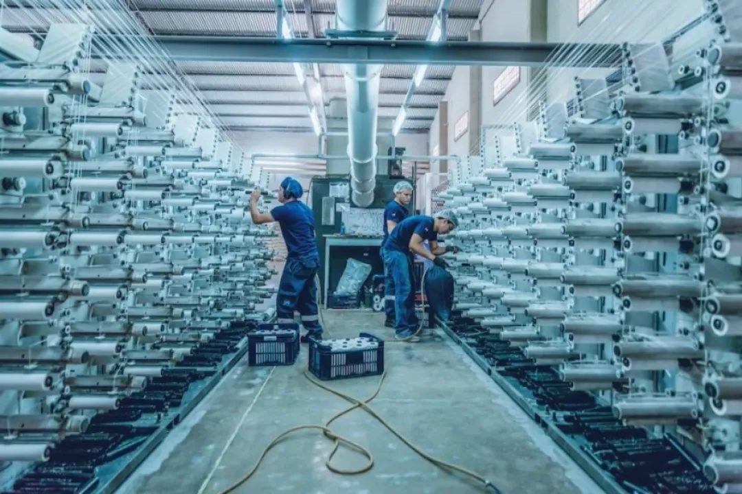Tensión entre Brasil y EE. UU. posicionaría al país como punto de referencia para inversiones