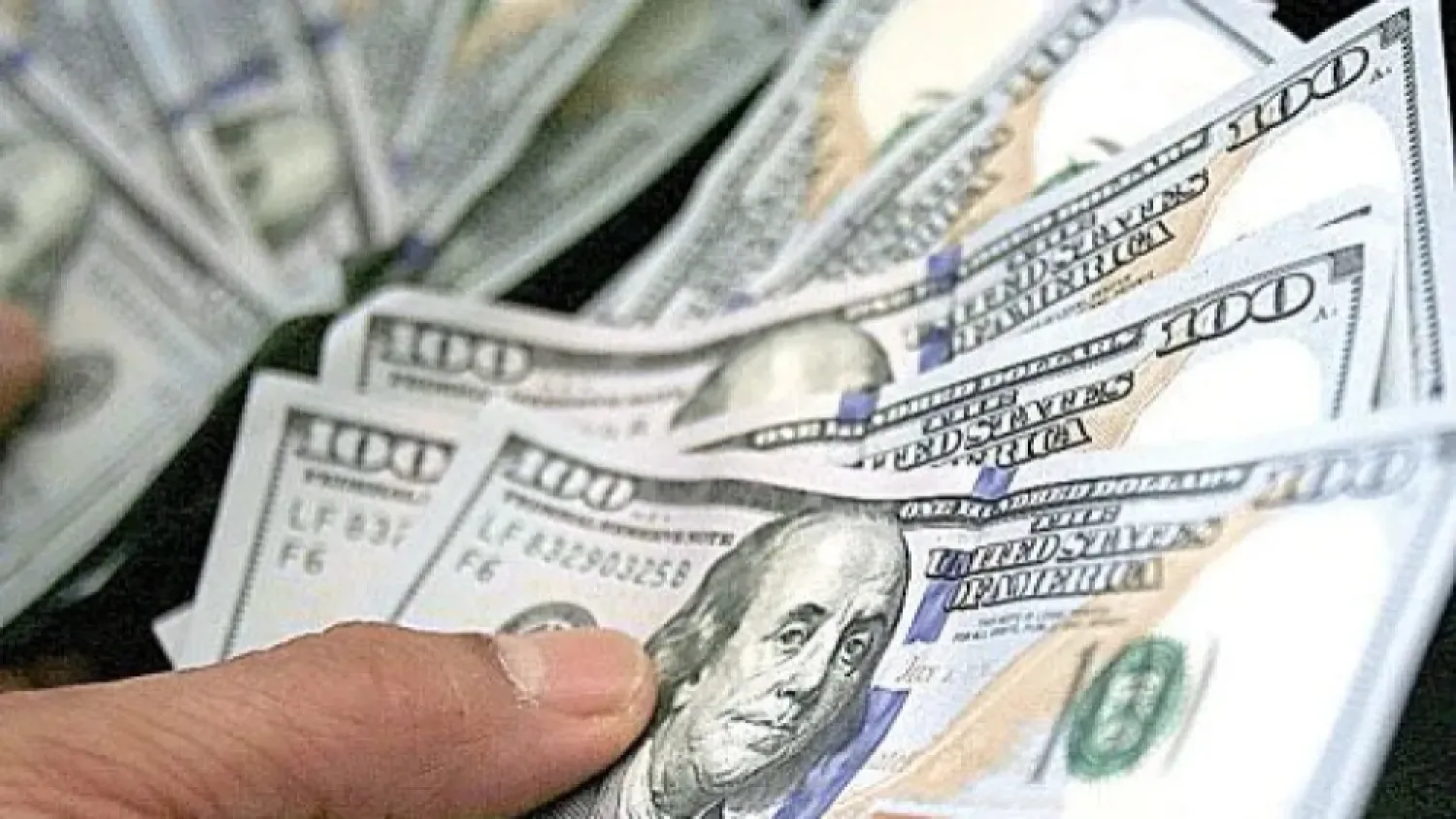 Fuerte caída del dólar: Cambio alcanza G. 6.930
