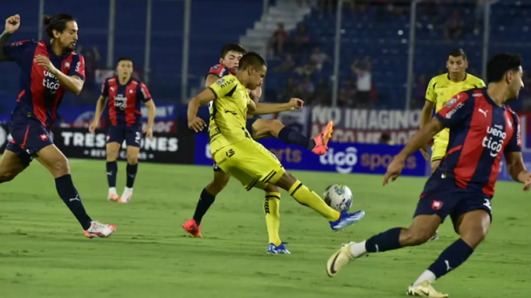 Atrapante cierre en el Arsenio Erico, Recoleta FC y Cerro Porteño