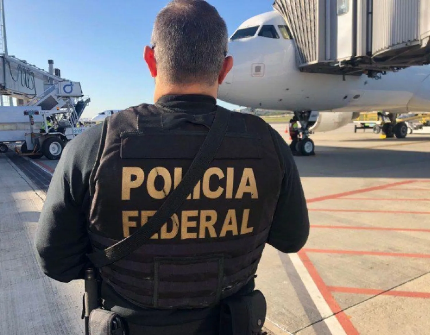 Policía Federal arresta a mujer por tráfico de drogas en el aeropuerto de Ponta Porã/MS