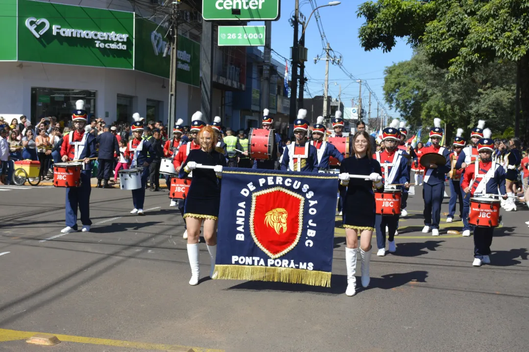 Gran fiesta por los 214 años de la Independencia del Paraguay se vivió en nuestra ciudad