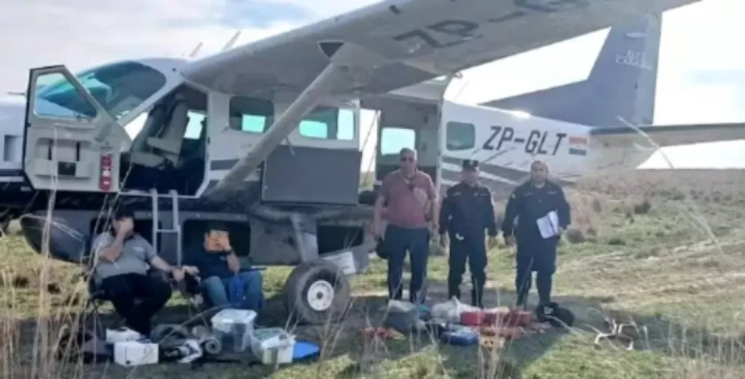 Fiscalía duda de las declaraciones de los pilotos en el supuesto secuestro de avioneta